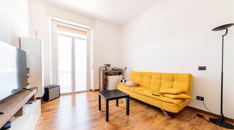 VARESE – Ottimo Bilocale Ristrutturato con Cantina e Solaio AL PIANO 3’