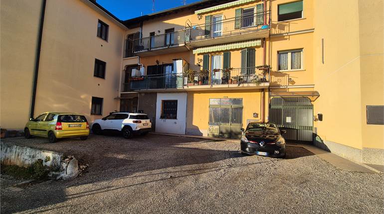 Bilocale con autorimessa in vendita a Cirimido